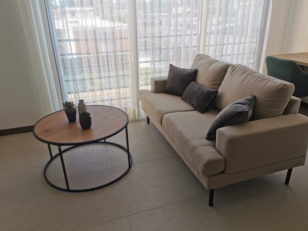 Apartamento Amueblado En Venta Zona 10