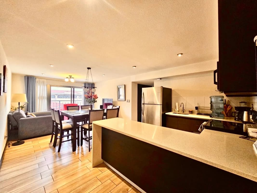 Zona 11 • Apartamento en Venta • Edificio Punto Mariscal