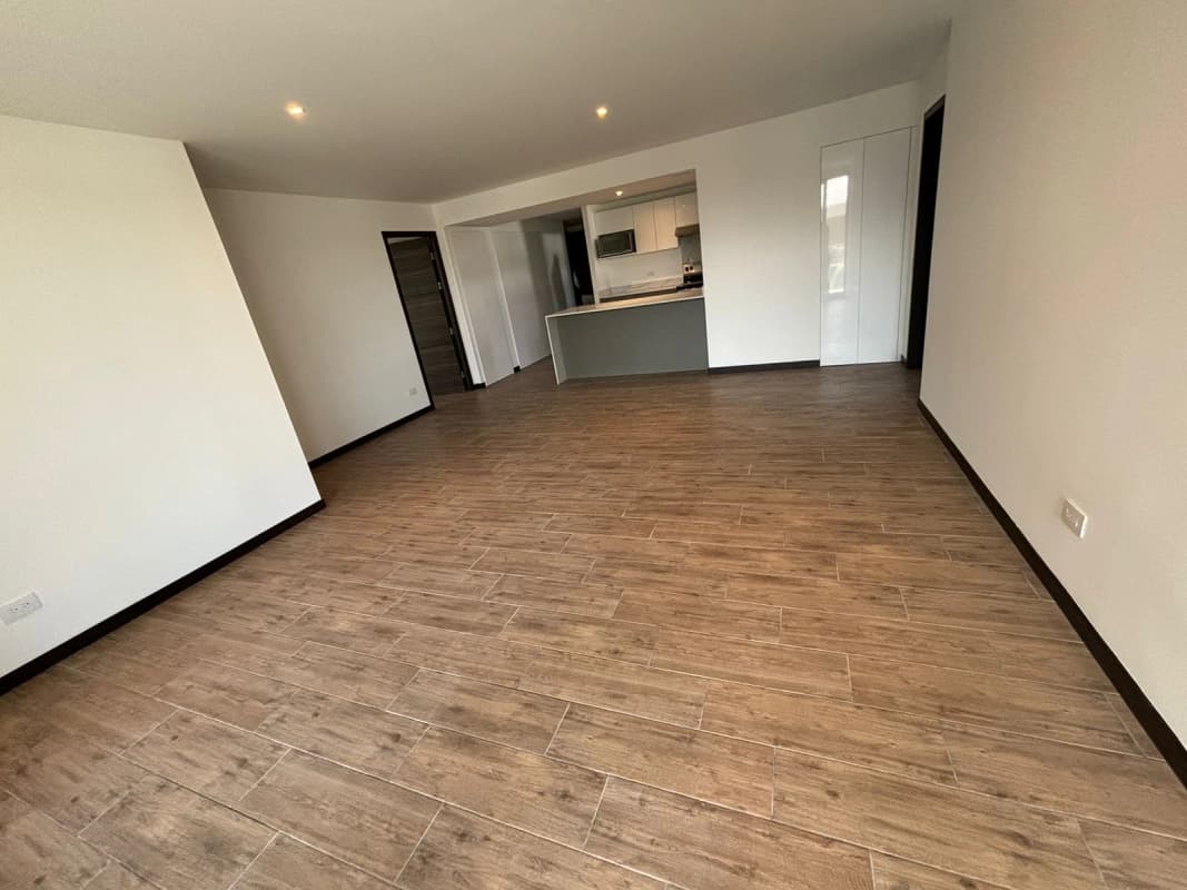 Apartamento en Renta Aure, zona 13