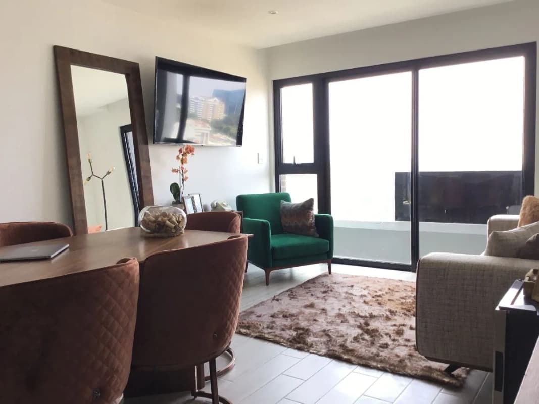 ALQUILO APARTAMENTO ZONA 10, PARQUE 10 CON O SIN MUEBLES
