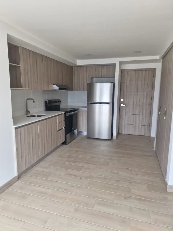 Apartamentos de 2 habitaciones en zona 12 sobre Atanasio Tzul