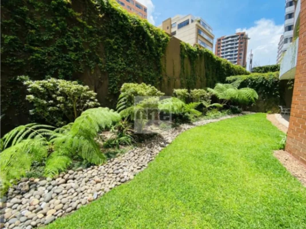 Alquiler de Apartamento Amueblado y remodelado en 5ta. Avenida Zona 14
