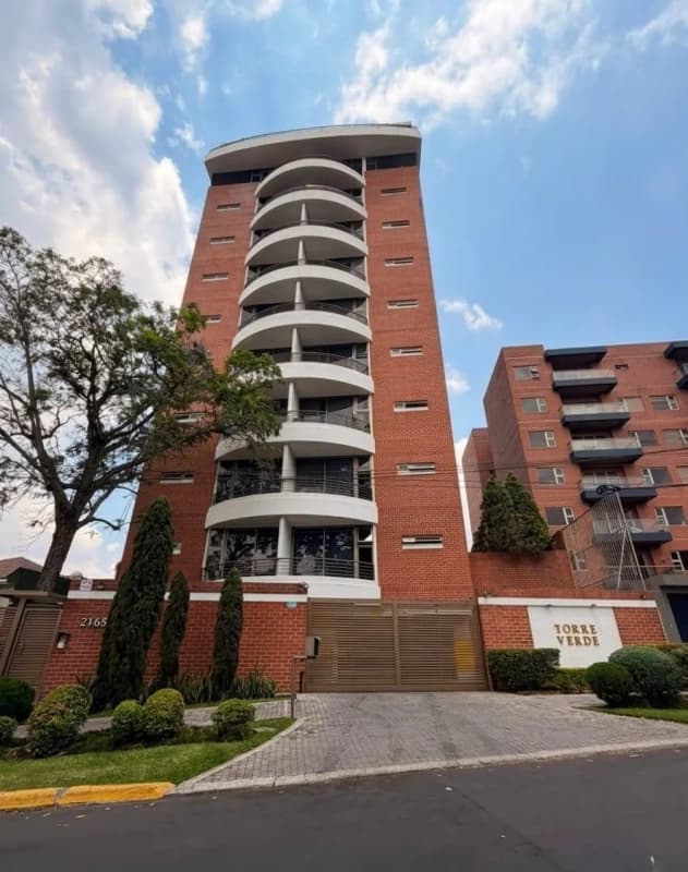 APARTAMENTO EN VENTA📍 Edificio Torre Verde, Zona 15 VH2