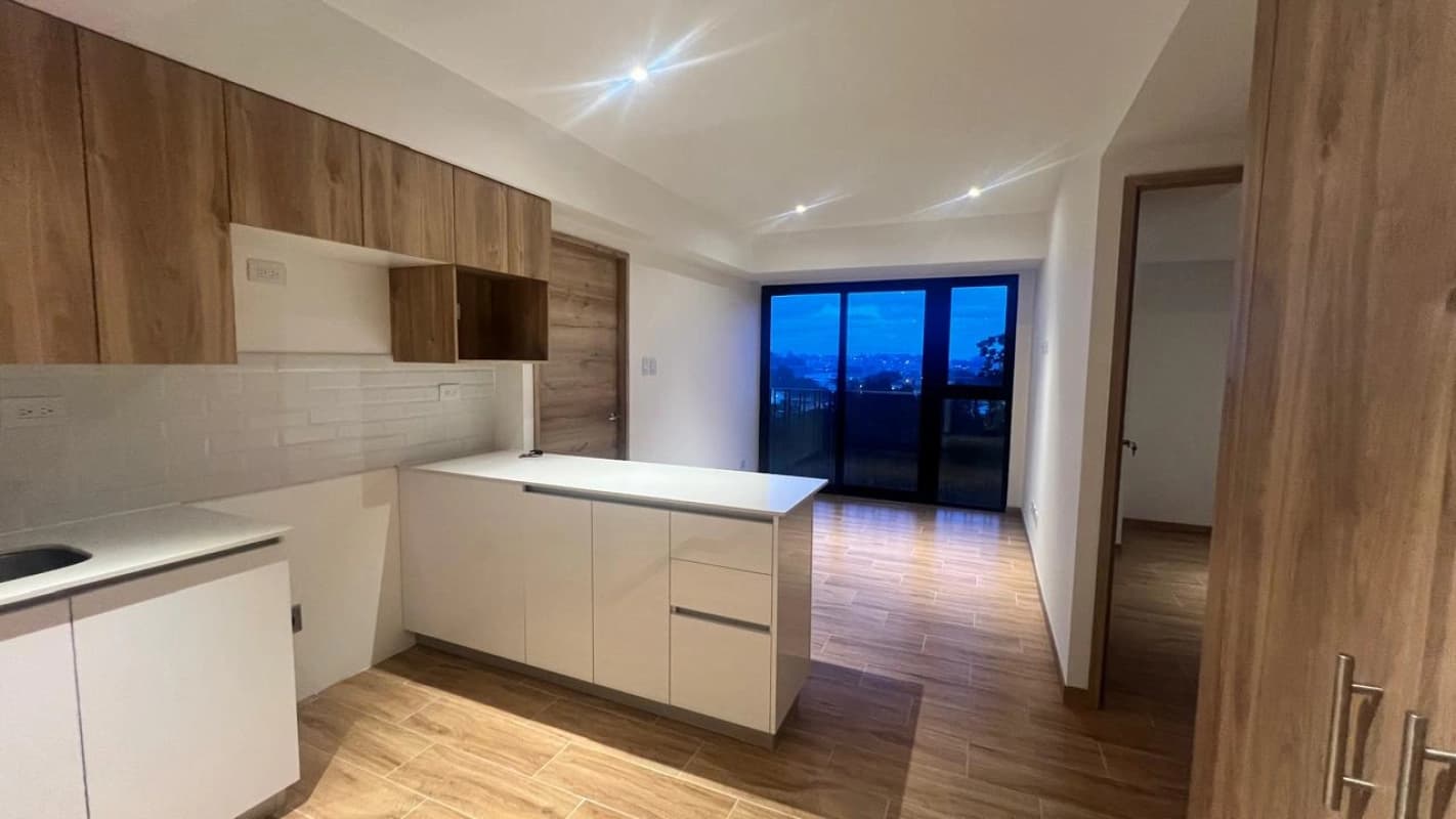 Apartamento en Alquiler Edificio Cendana, zona 9 N7 / EN DIRECTO
