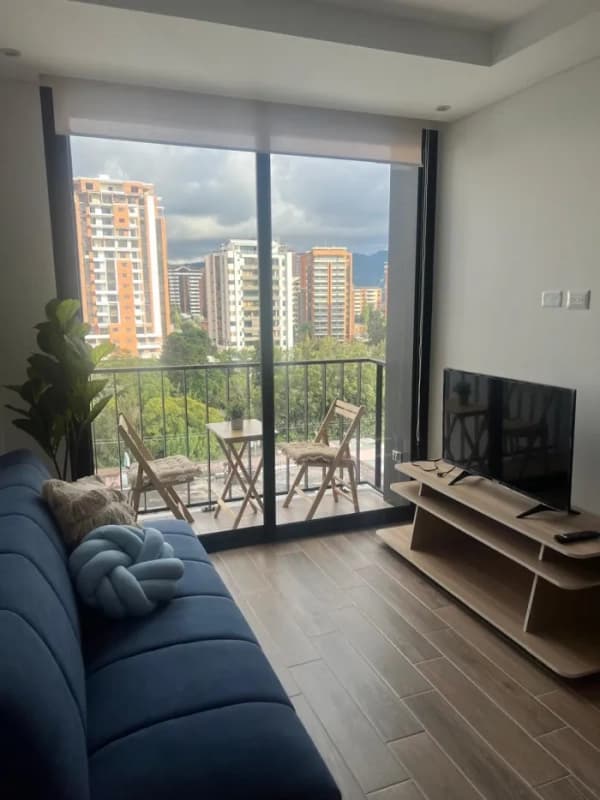 Apartamento amueblado en renta zona 13