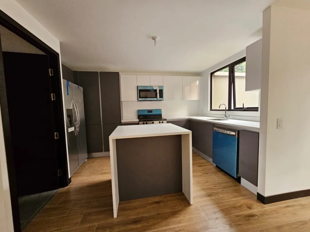 Apartamento para Estrenar en venta, Edificio Alena, Zona 15, Vista Hermosa 2