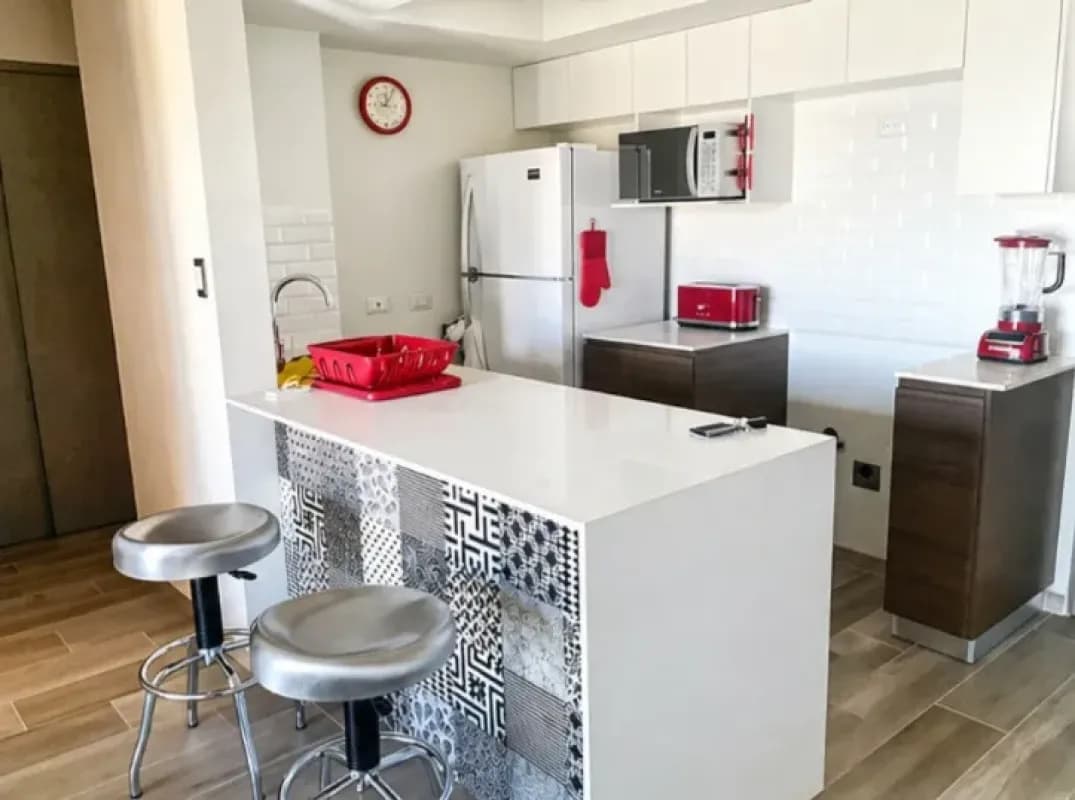 APARTAMENTO AMUEBLADO EN RENTA EN ARALIA
