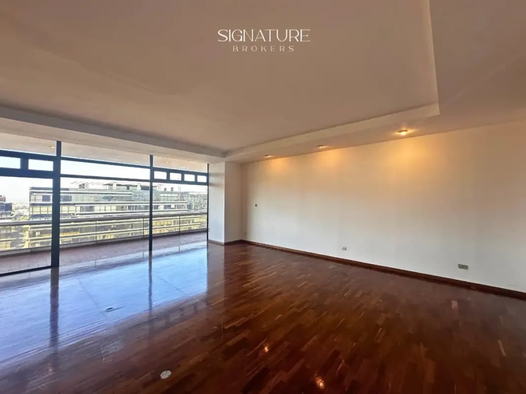 Apartamento en Renta – Edificio Tiffany I, Zona 10