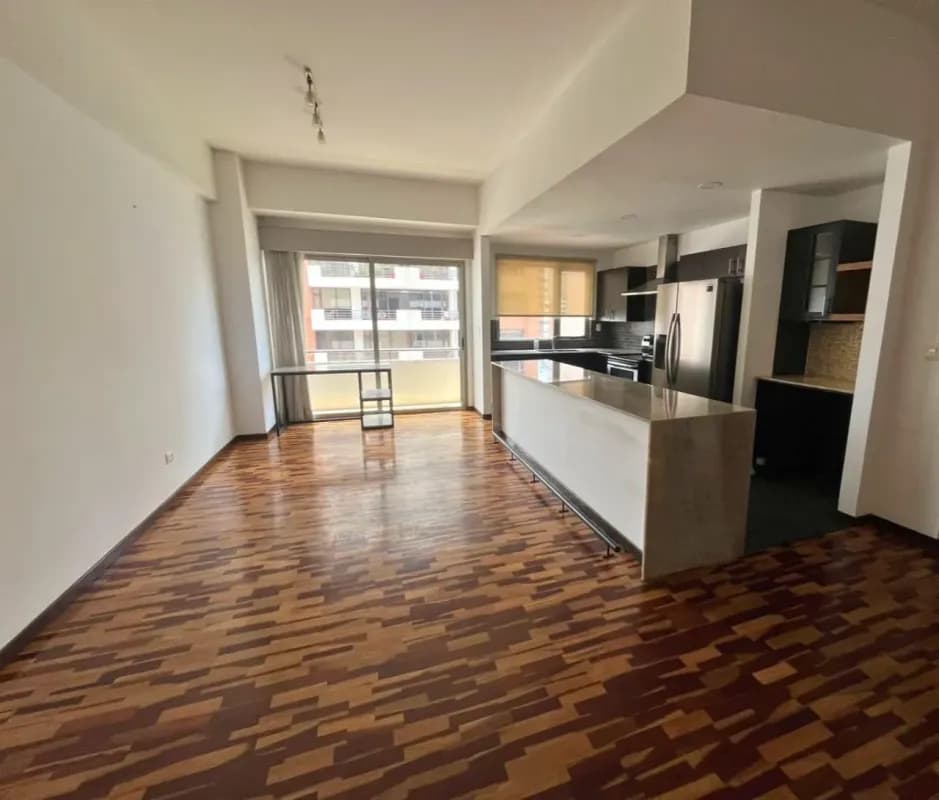Apartamento en venta, Edificio Torre Quarto, Zona 14
