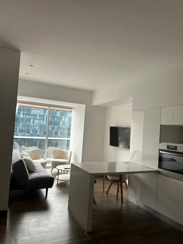 Renta Apartamento amueblado AVIA zona 10
