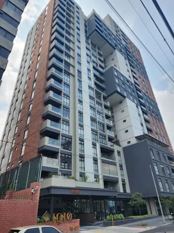 VENTA DE APARTAMENTO Z.10 2/D EDIFICIO IQ10