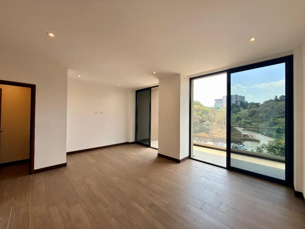Alquilo apartamento en Spazio zona 15