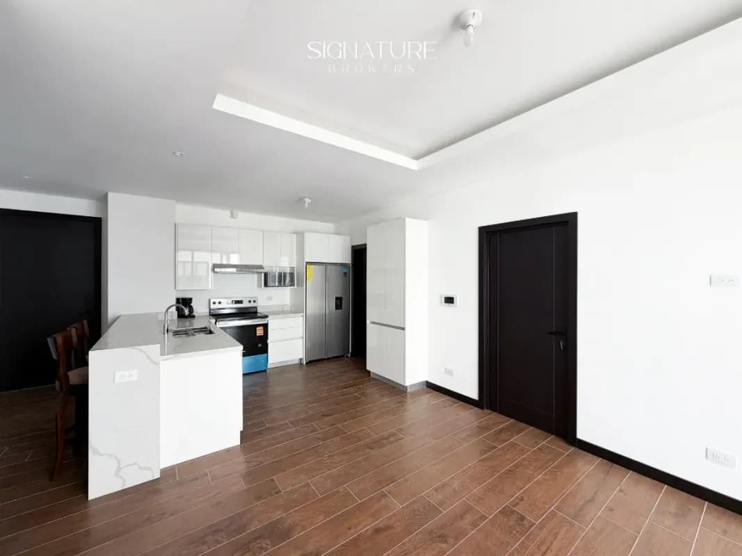 Apartamento en Renta – Lirios IV de Cayala Z.16