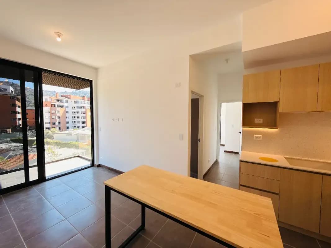 APARTAMENTO P/ ESTRENAR,  EDIF. ESQUINA QUINCE Z.15