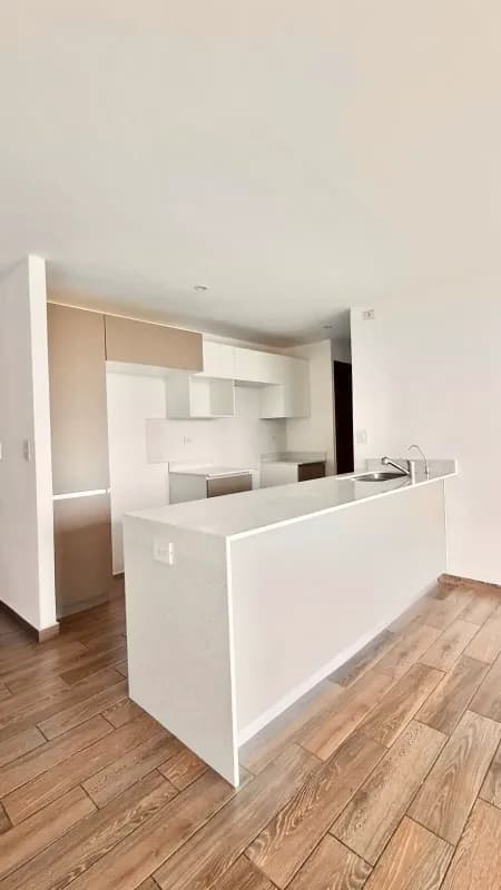 Zona 15 • Apartamento en Renta • Edificio Parque 15