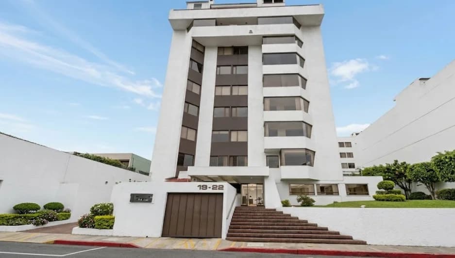 APARTAMENTO AMUEBLADDO EN ALQUILER📍 Edificio Las Cañas, Zona 10