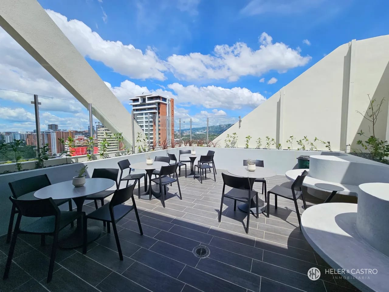 Moderno Apartamento — Apartamento en Alquiler en Verdú, Zona 13, Guatemala, Ciudad — foto 13 de 17