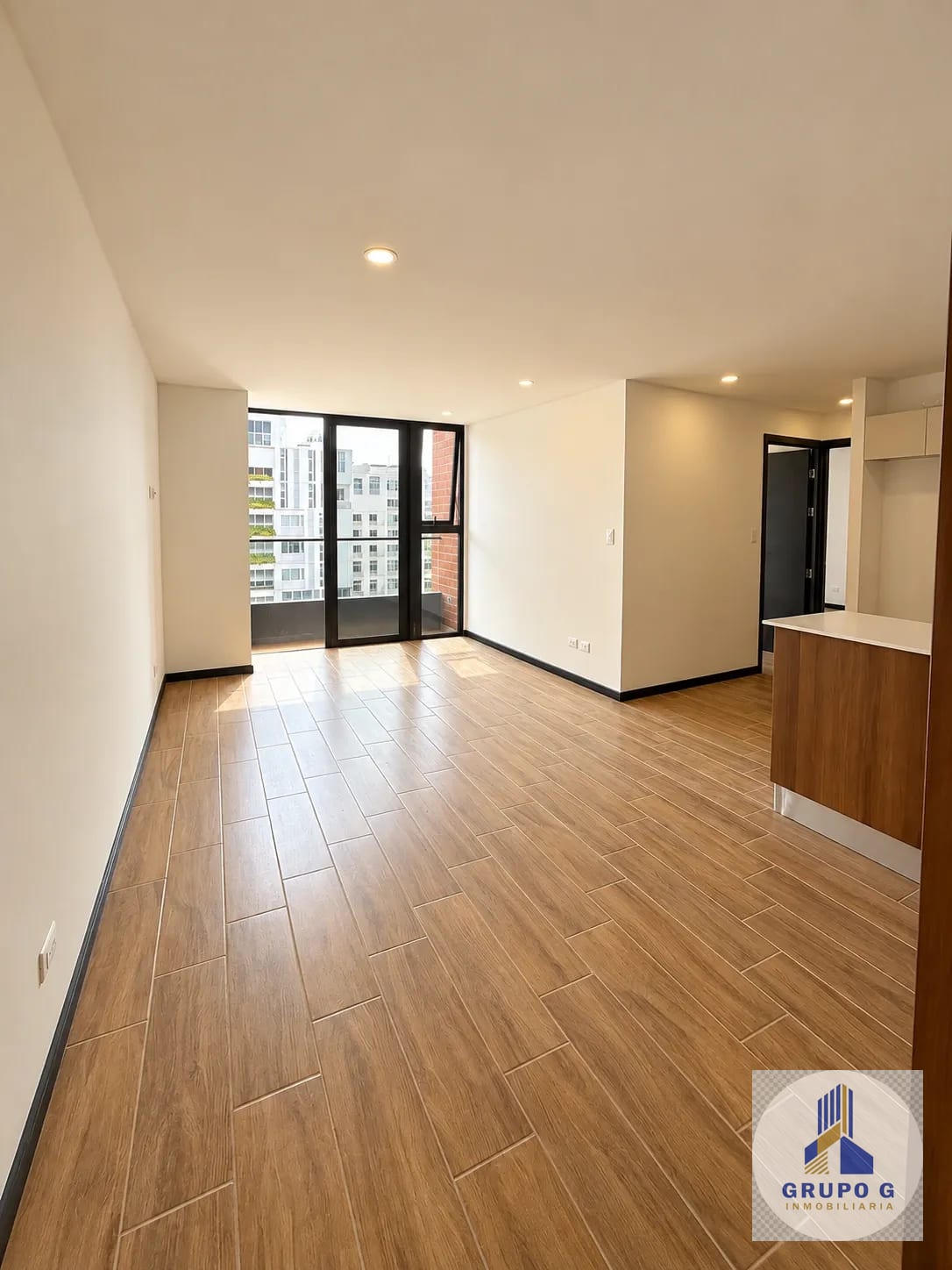 Apartamento en venta en Zona 13 Con Balcón — Apartamento en Venta en Zona 13, Guatemala, Ciudad — foto 1 de 5