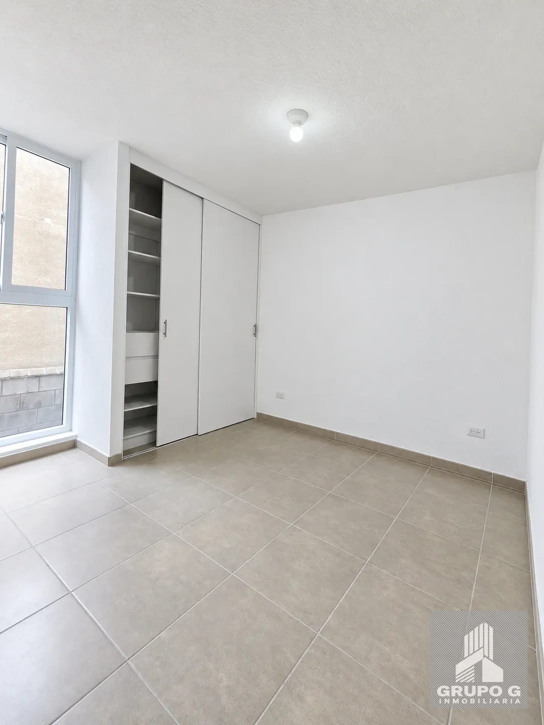 Apartamento en Renta en la Castellana — Apartamento en Alquiler en Zona 8, Guatemala, Ciudad — foto 3 de 14