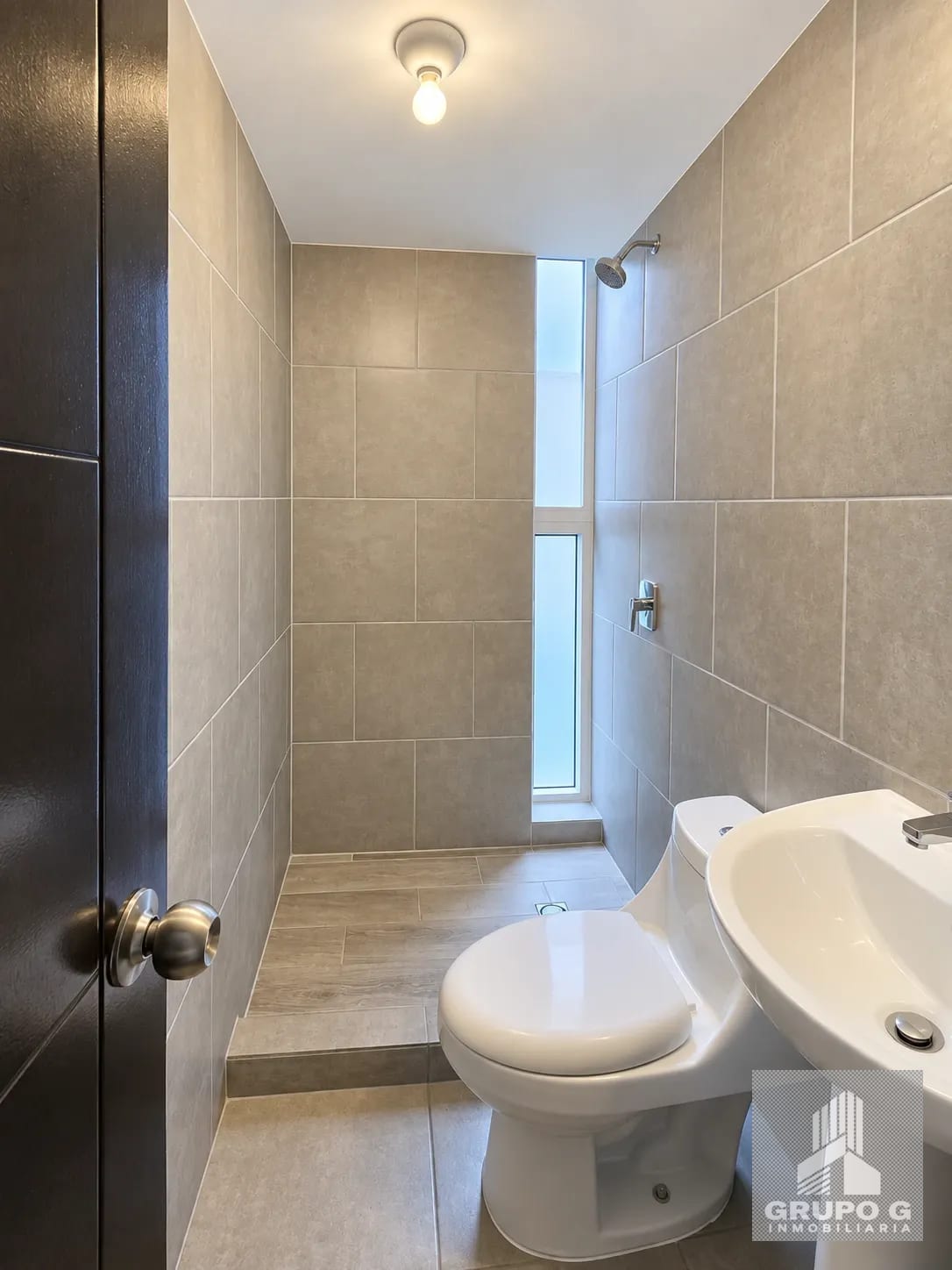Apartamento en Renta en la Castellana — Apartamento en Alquiler en Zona 8, Guatemala, Ciudad — foto 2 de 14