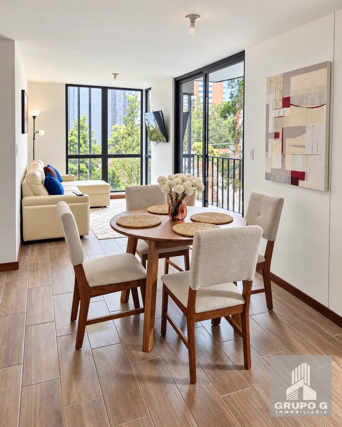 Apartamento en Venta en Zona 13 con Balcón — Apartamento en Venta en Zona 13, Guatemala, Ciudad — foto 1 de 8