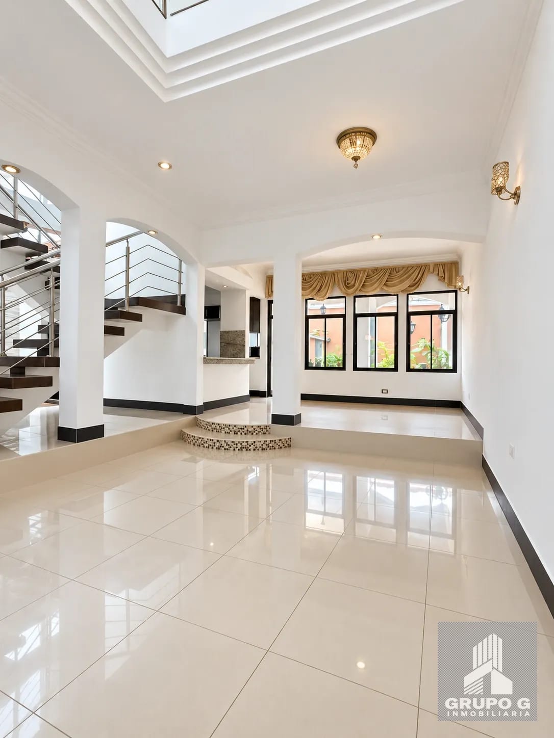 Casa en Venta en Zona 16, Dentro de Garita — Apartamento en Venta en Zona 16, Guatemala, Ciudad — foto 1 de 9