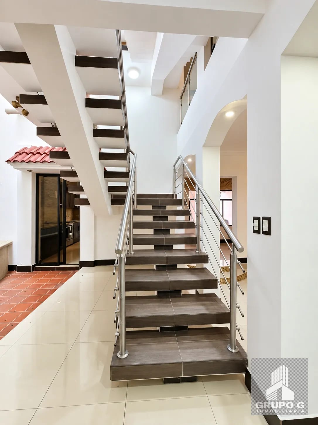 Casa en Venta en Zona 16, Dentro de Garita — Apartamento en Venta en Zona 16, Guatemala, Ciudad — foto 4 de 9