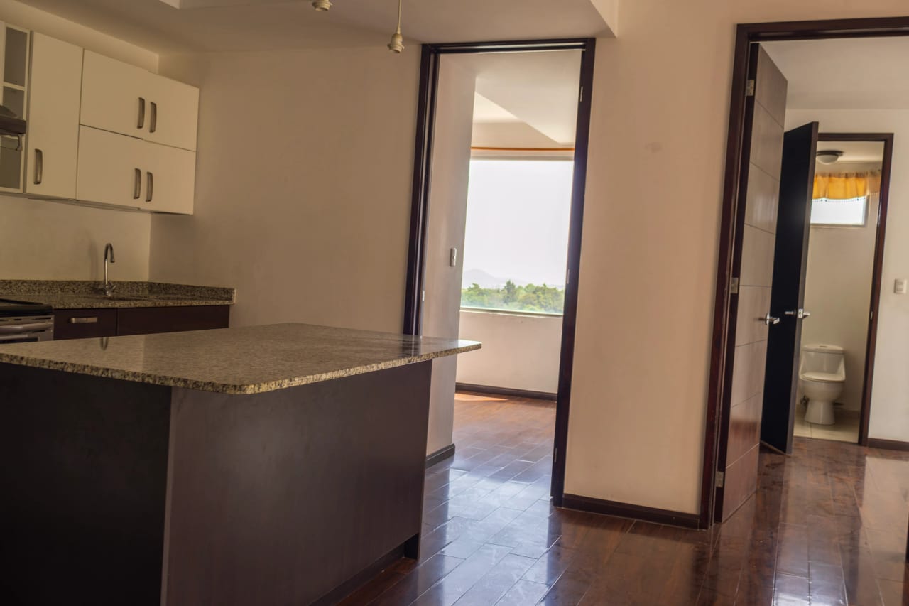 Apartamento en Venta en Edificio Caledonia Zona 16 Ciudad de Guatemala — Apartamento en Venta en Caledonia, Zona 16, Guatemala, Ciudad — foto 4 de 10