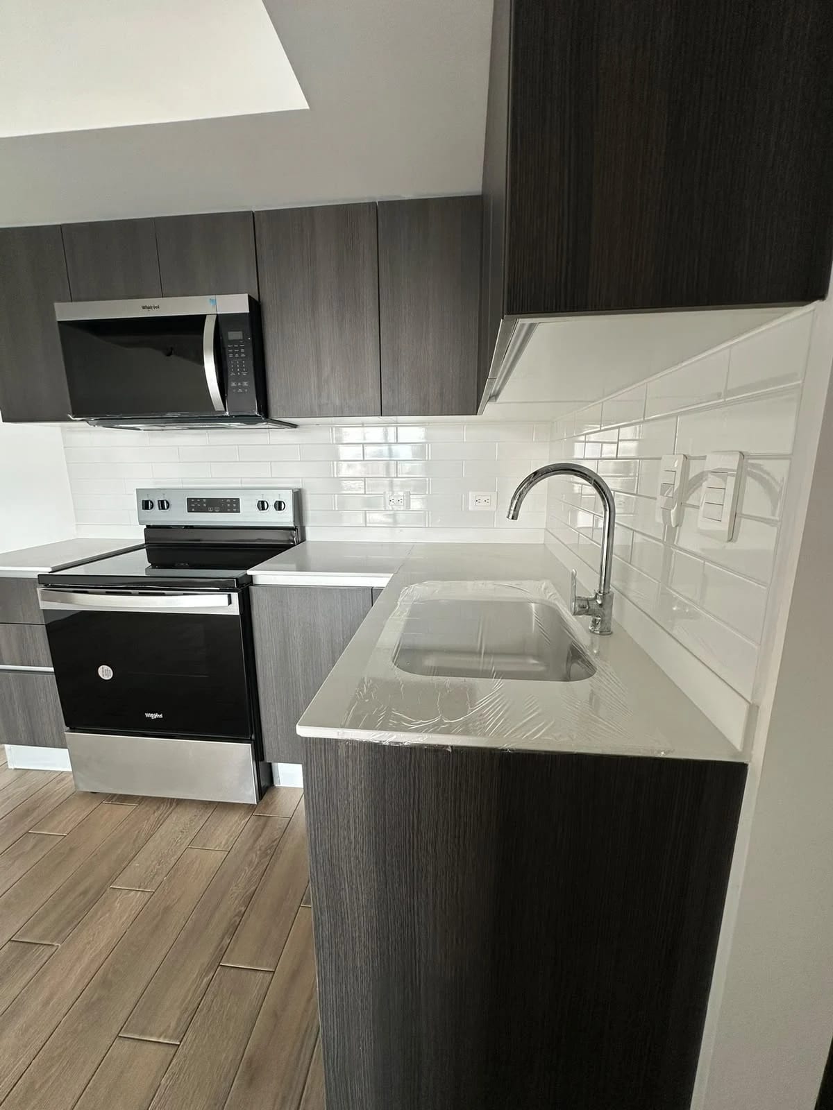 Apartamento nuevo, de 2 habitaciones | Zona 4 — Apartamento en Alquiler en Inara Cuatro Norte, Zona 4, Guatemala, Ciudad — foto 2 de 7