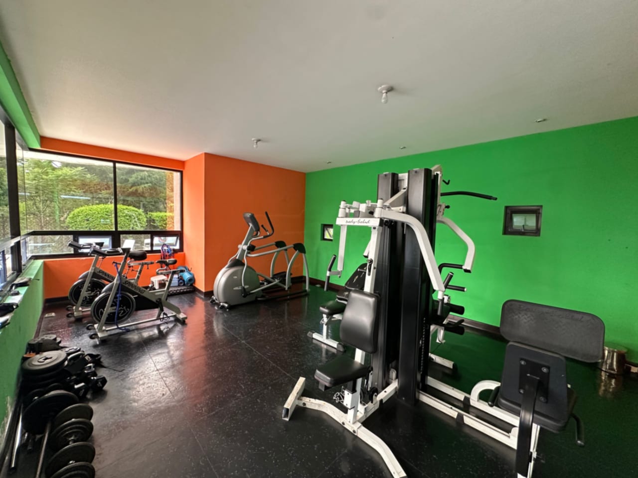 Apartamento en renta amueblado en Alta Villa el Naranjo — Apartamento en Alquiler en Alta Villa el Naranjo, Zona 11 Mixco, Guatemala, Ciudad — foto 11 de 13