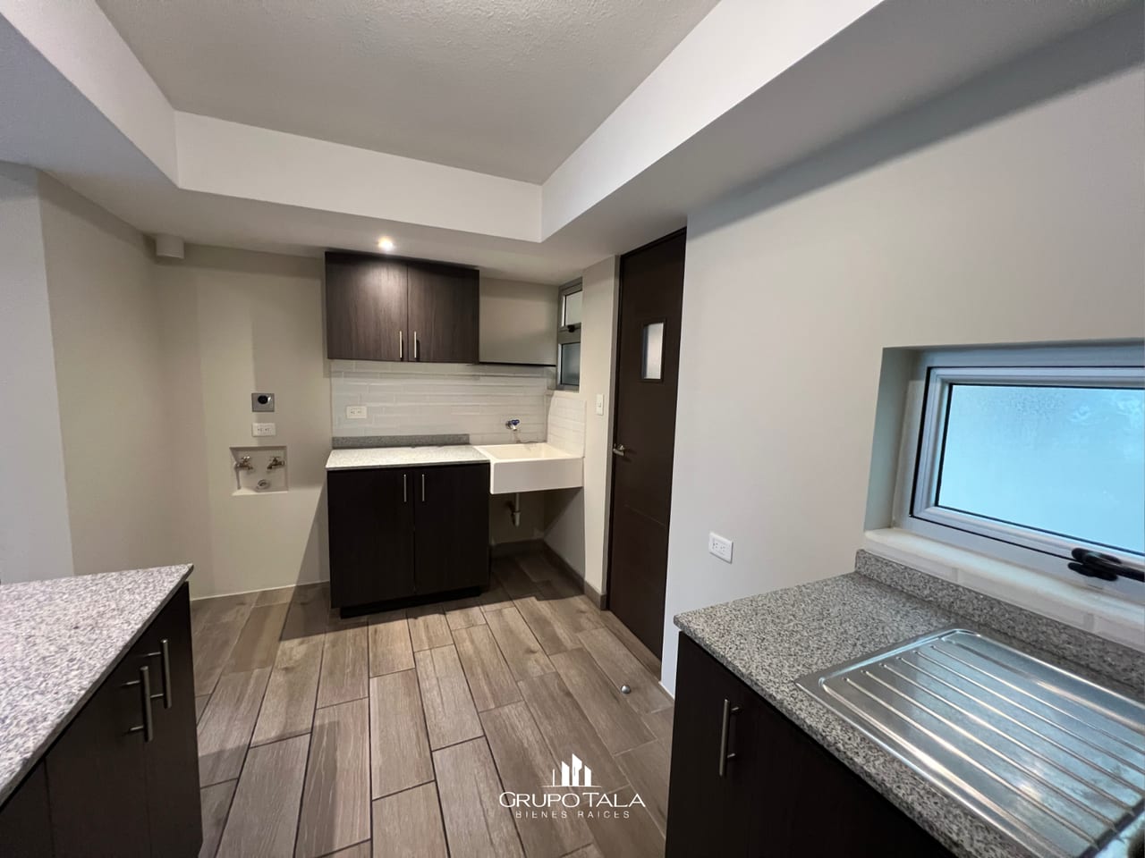Apartamento con Vista a Senderos | Condado Naranjo — Apartamento en Venta en Zona 4 Mixco, Guatemala, Ciudad — foto 3 de 5