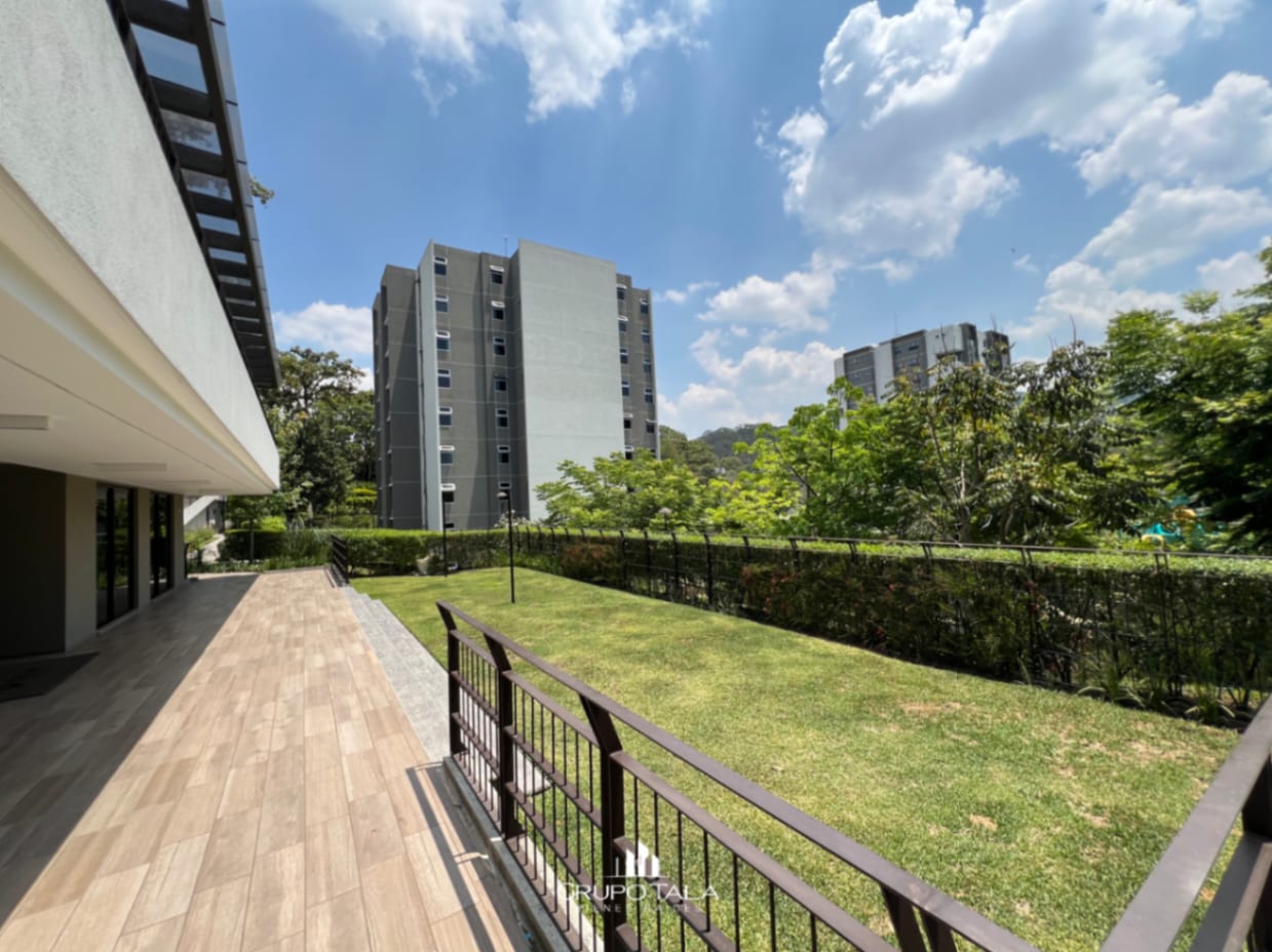 Apartamento con Vista a Senderos | Condado Naranjo — Apartamento en Venta en Zona 4 Mixco, Guatemala, Ciudad — foto 2 de 5