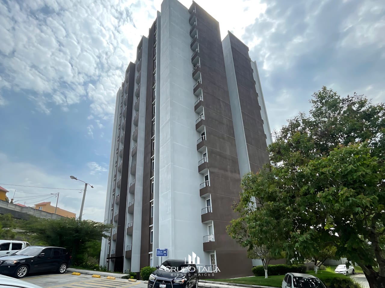 Encantador Apartamento en Renta zona 17 🏢 — Apartamento en Alquiler en Casa Florentina, Zona 17, Guatemala, Ciudad — foto 1 de 5