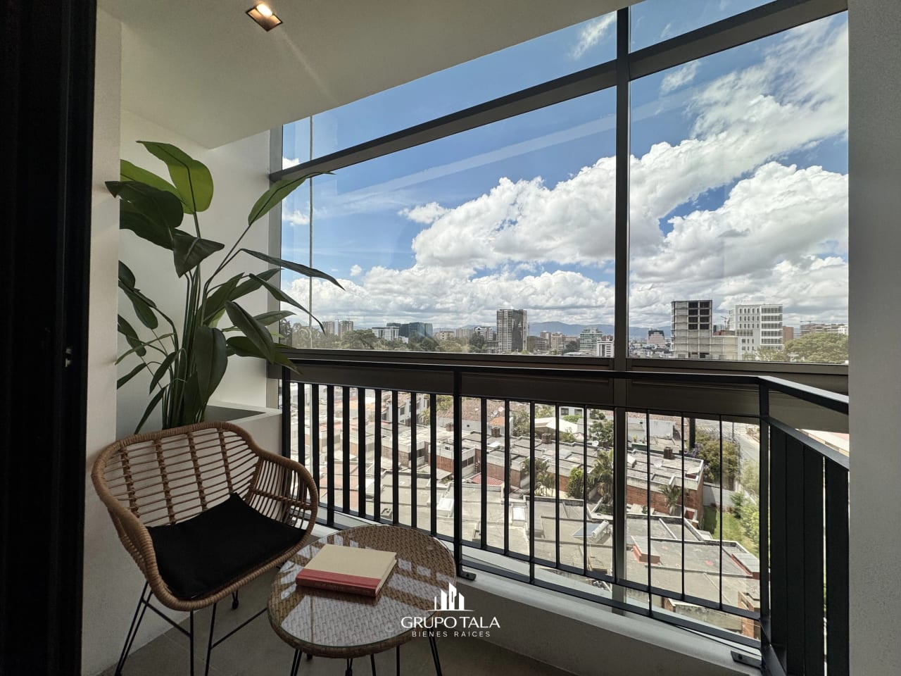 Apartamentos en Venta | Vila Doce, Zona 12 — Apartamento en Venta en Zona 12, Guatemala, Ciudad — foto 3 de 3