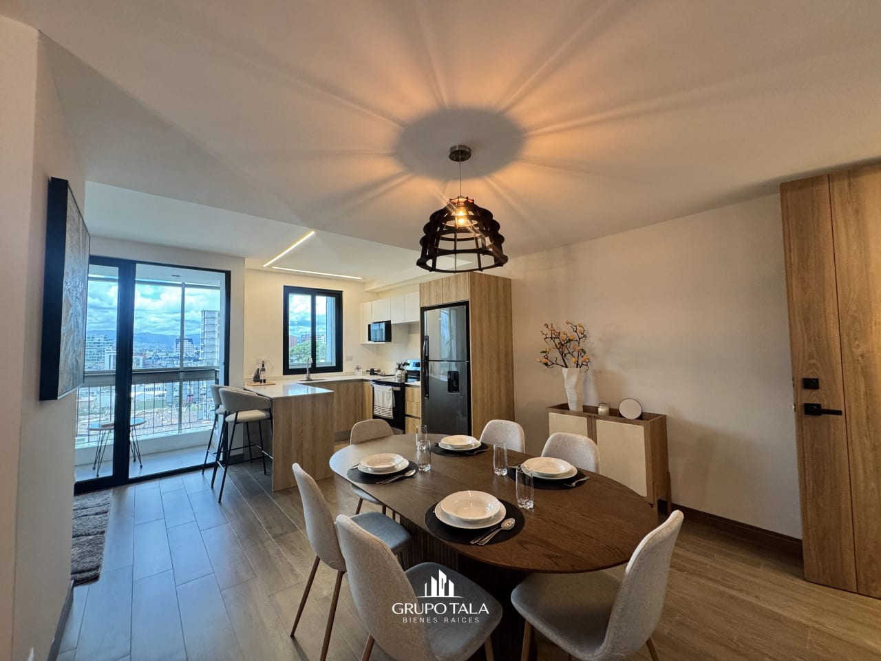 Apartamentos en Venta | Vila Doce, Zona 12 — Apartamento en Venta en Zona 12, Guatemala, Ciudad — foto 1 de 3