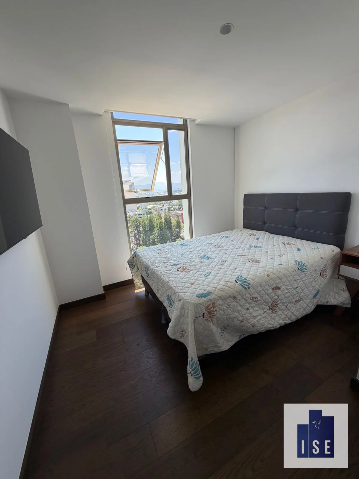 Apartamento en alquiler Edificio Atarah Z.10 - 11