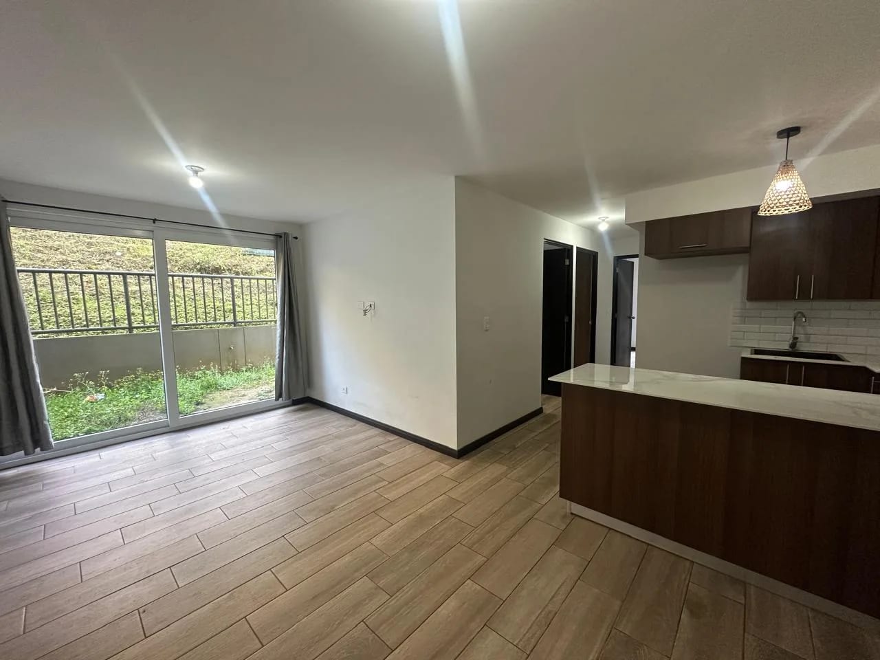 Vendo Apartamento de 3 Habs en Bari Apartamentos CAES — Apartamento en Venta en Bari, Carretera a El Salvador, Guatemala, Ciudad — foto 1 de 15