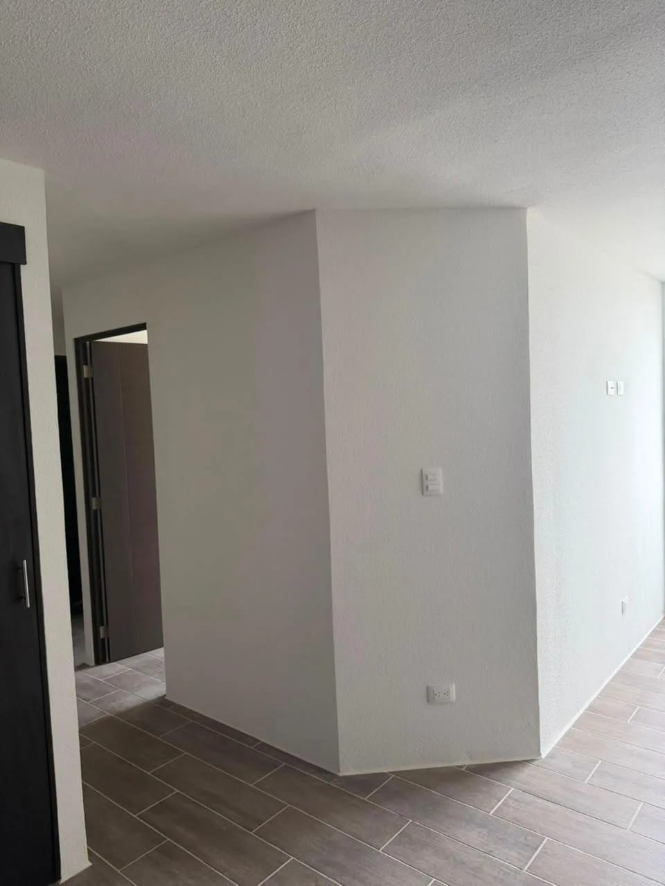 Rento Apartamento en Edificio Cumbres del Pedregal Zona 6 — Apartamento en Alquiler en Zona 6, Guatemala, Ciudad — foto 3 de 15