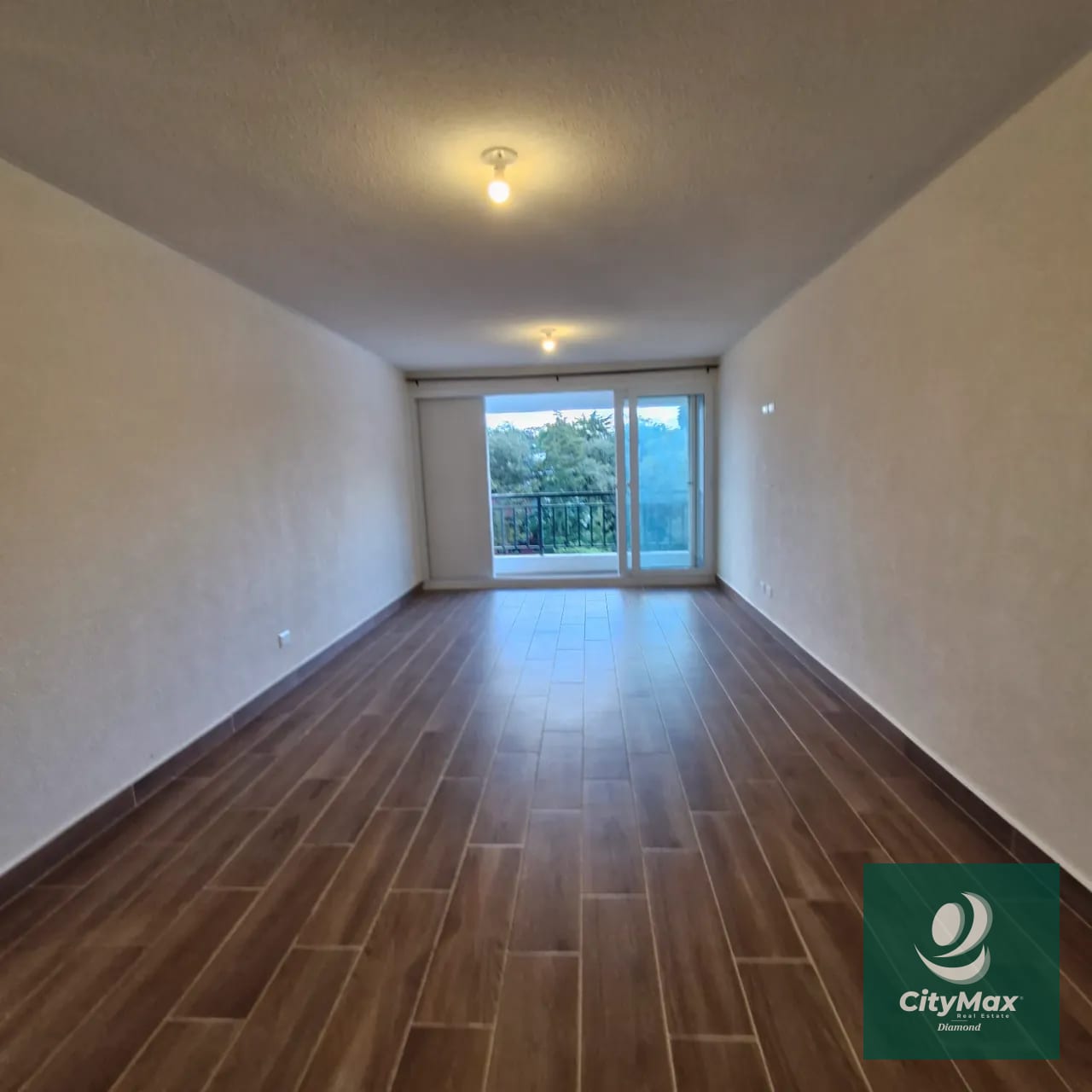 Apartamento en venta en zona 16 de 3 habitaciones con Jardín — Apartamento en Venta en senderos, Zona 16, Guatemala, Ciudad — foto 2 de 17