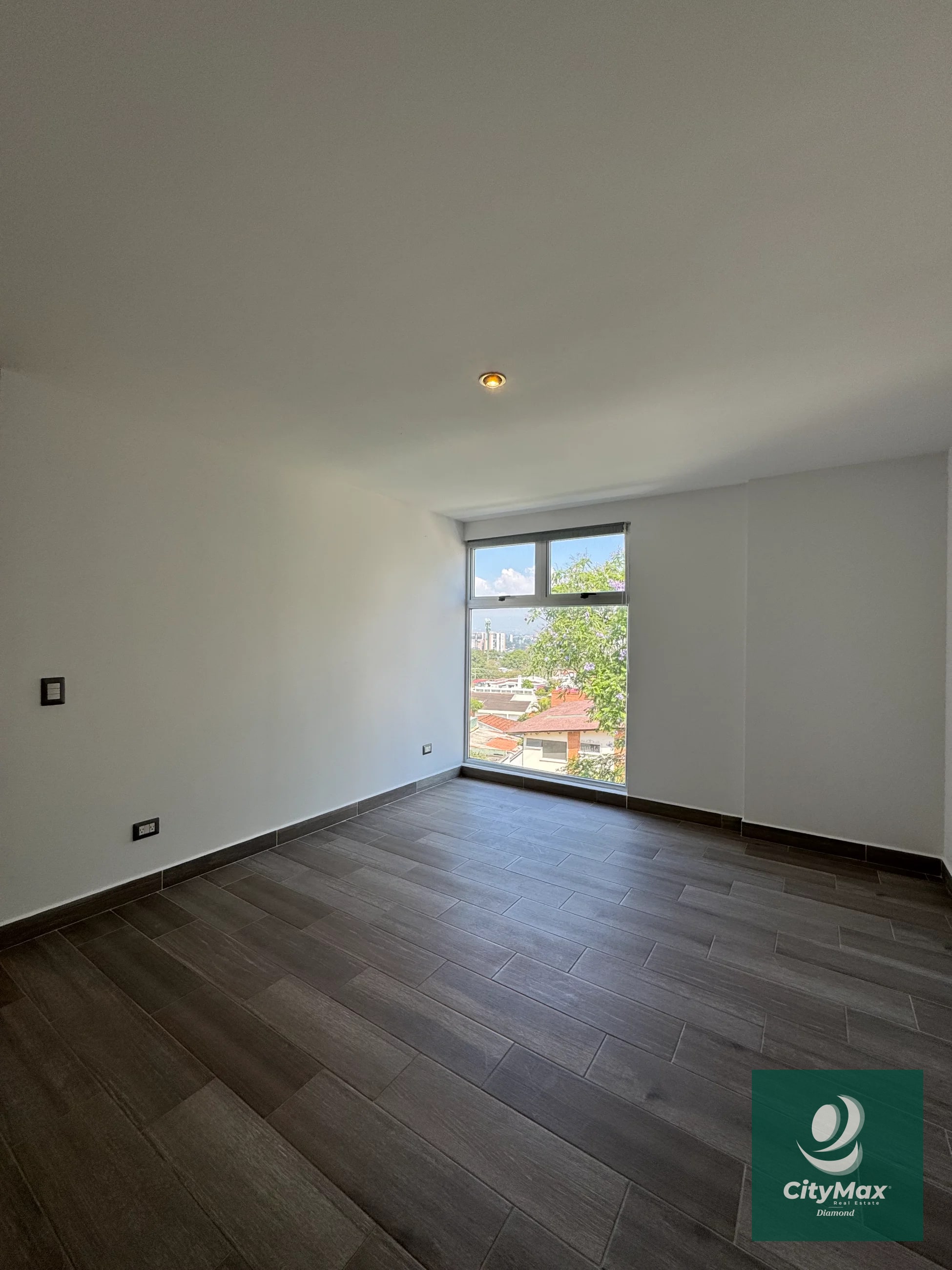 Apartamento en renta zona 15 Vista Hermosa 3 - 13