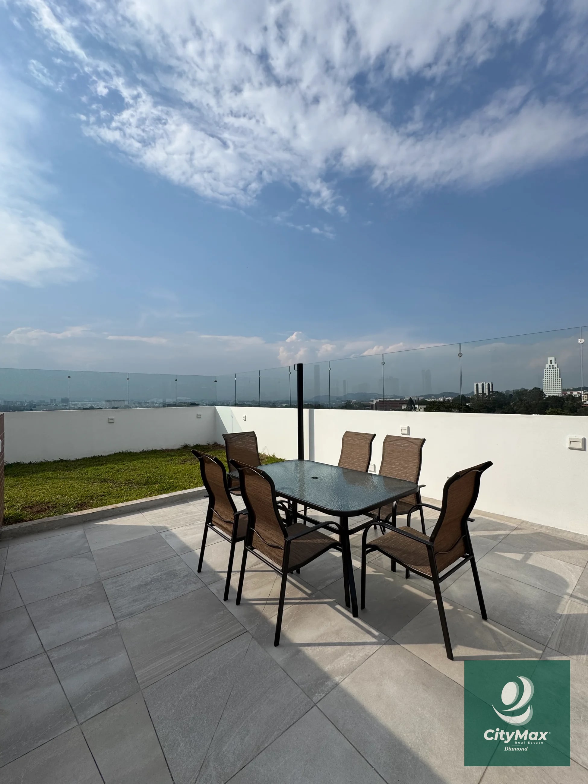 Apartamento tipo Estudio amueblado en renta Zona 15 - 12