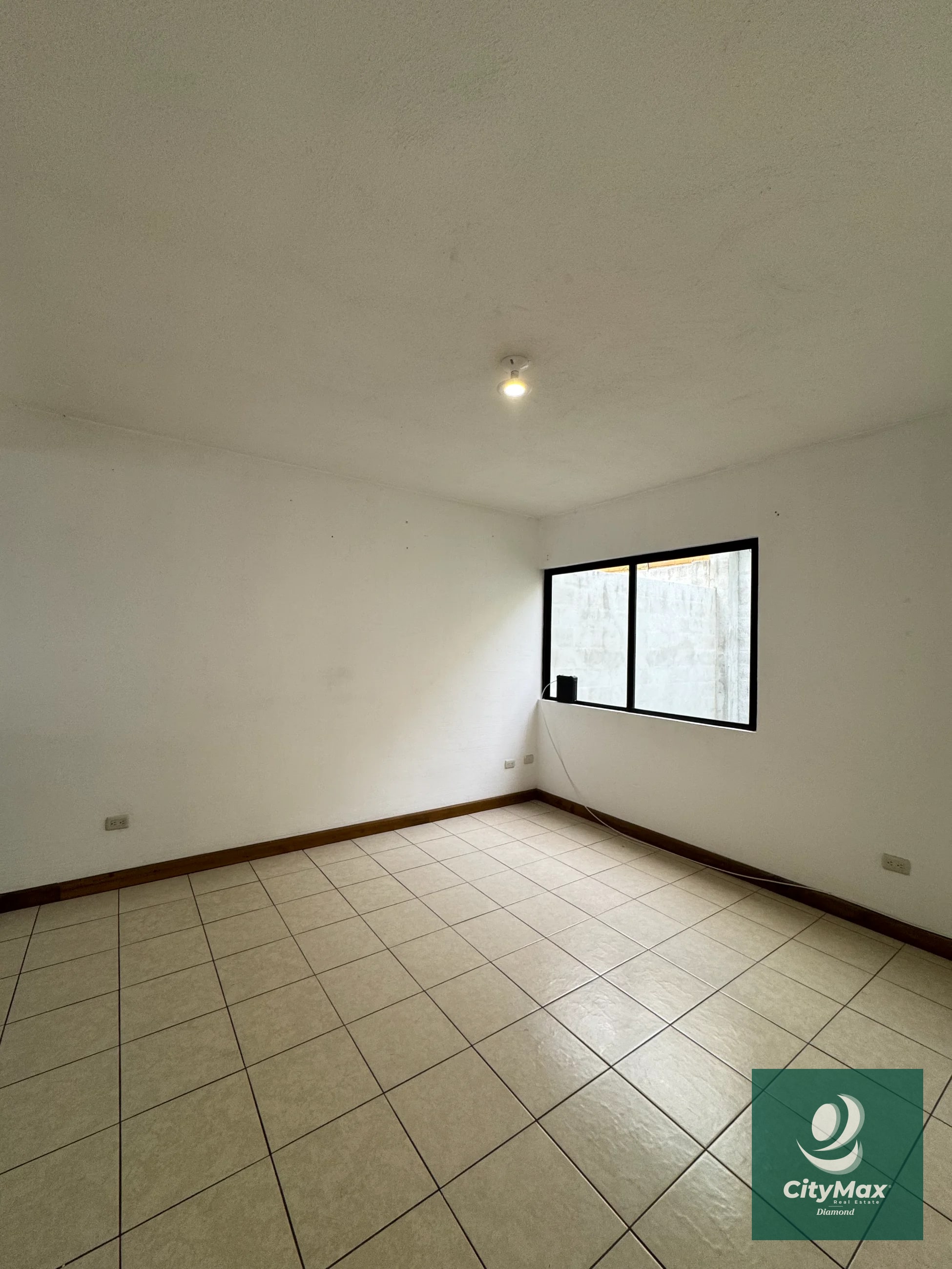 Casa en renta condominio Zona 16 Blvd Acatán — Apartamento en Alquiler en Zona 16, Guatemala, Ciudad — foto 4 de 17