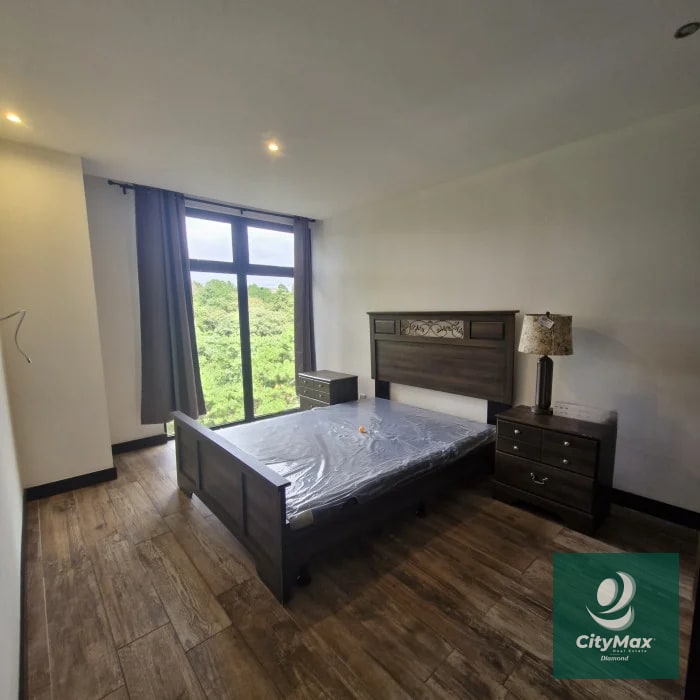 Apartamento en renta en zona 16 Kanajuyu — Apartamento en Alquiler en Zona 16, Guatemala, Ciudad — foto 2 de 17