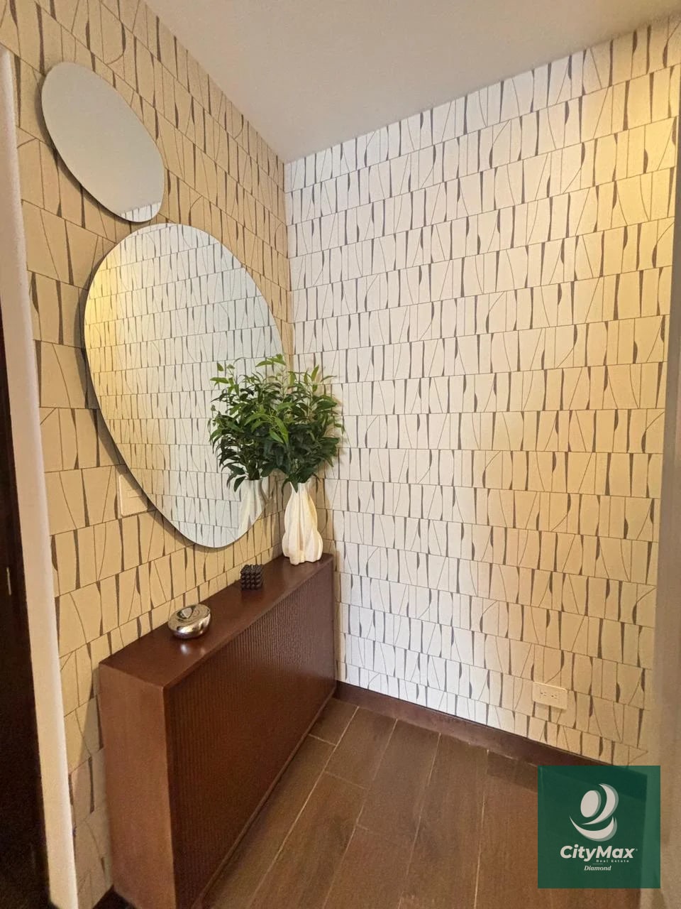 Apartamento en Venta en Zona 10 cercano a Diagonal 6 — Apartamento en Venta en Zona 10, Guatemala, Ciudad — foto 10 de 14