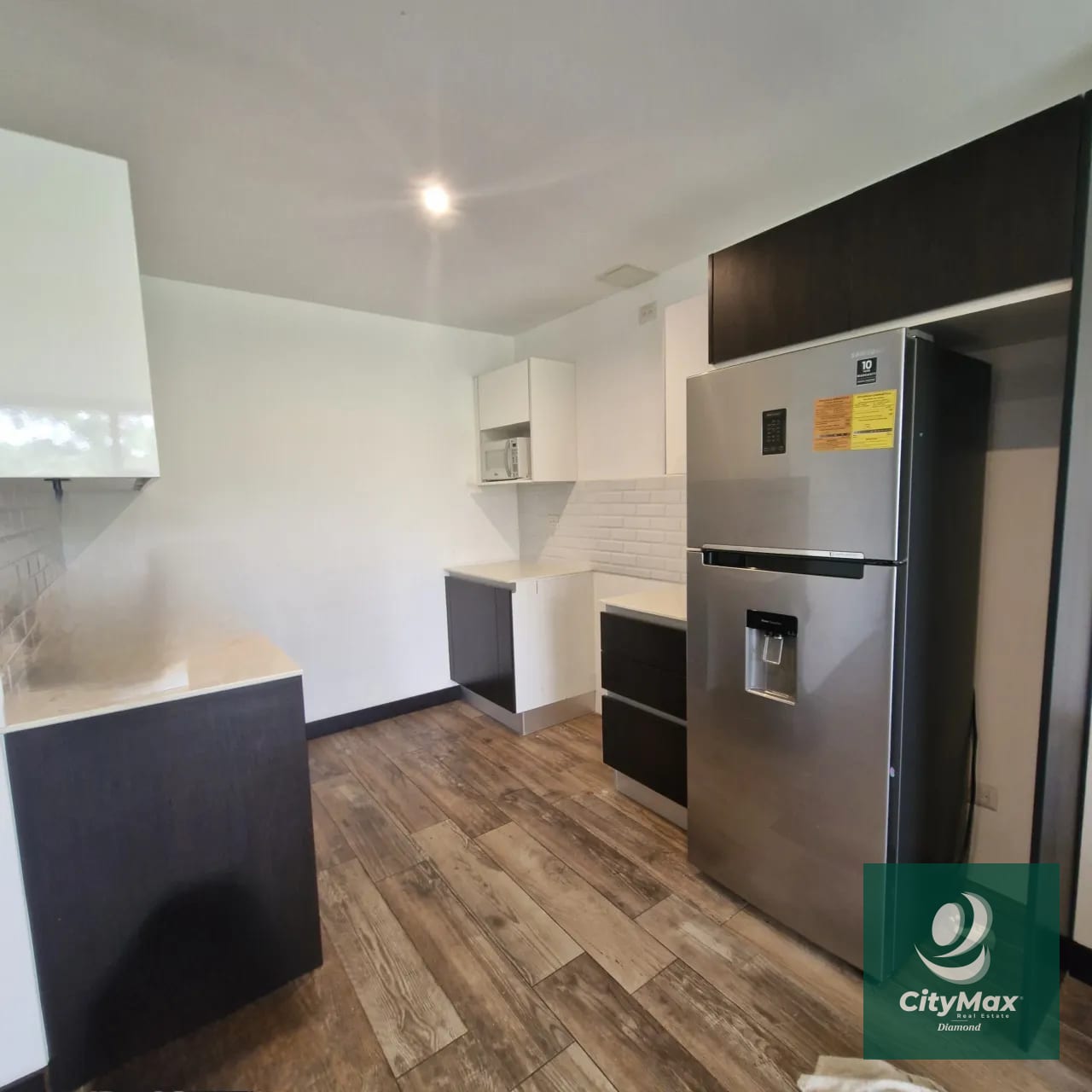 Apartamento en renta en zona 16 Kanajuyu — Apartamento en Alquiler en Kanajuyú, Zona 16, Guatemala, Ciudad — foto 3 de 16