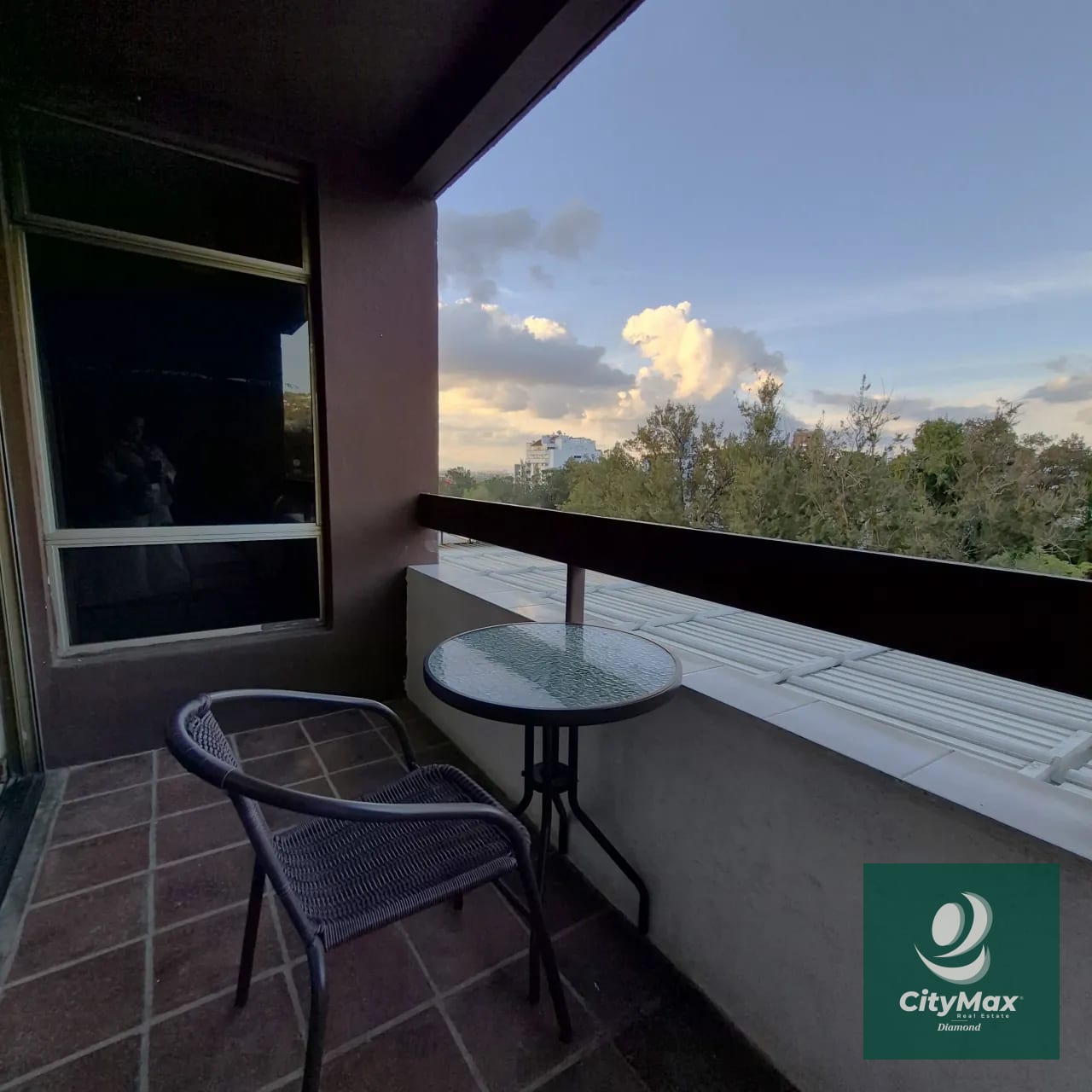 Venta apartamento en zona 15 Edificio de uso mixto — Apartamento en Venta en Super Centro Vista Hermosa, Zona 15, Guatemala, Ciudad — foto 4 de 17