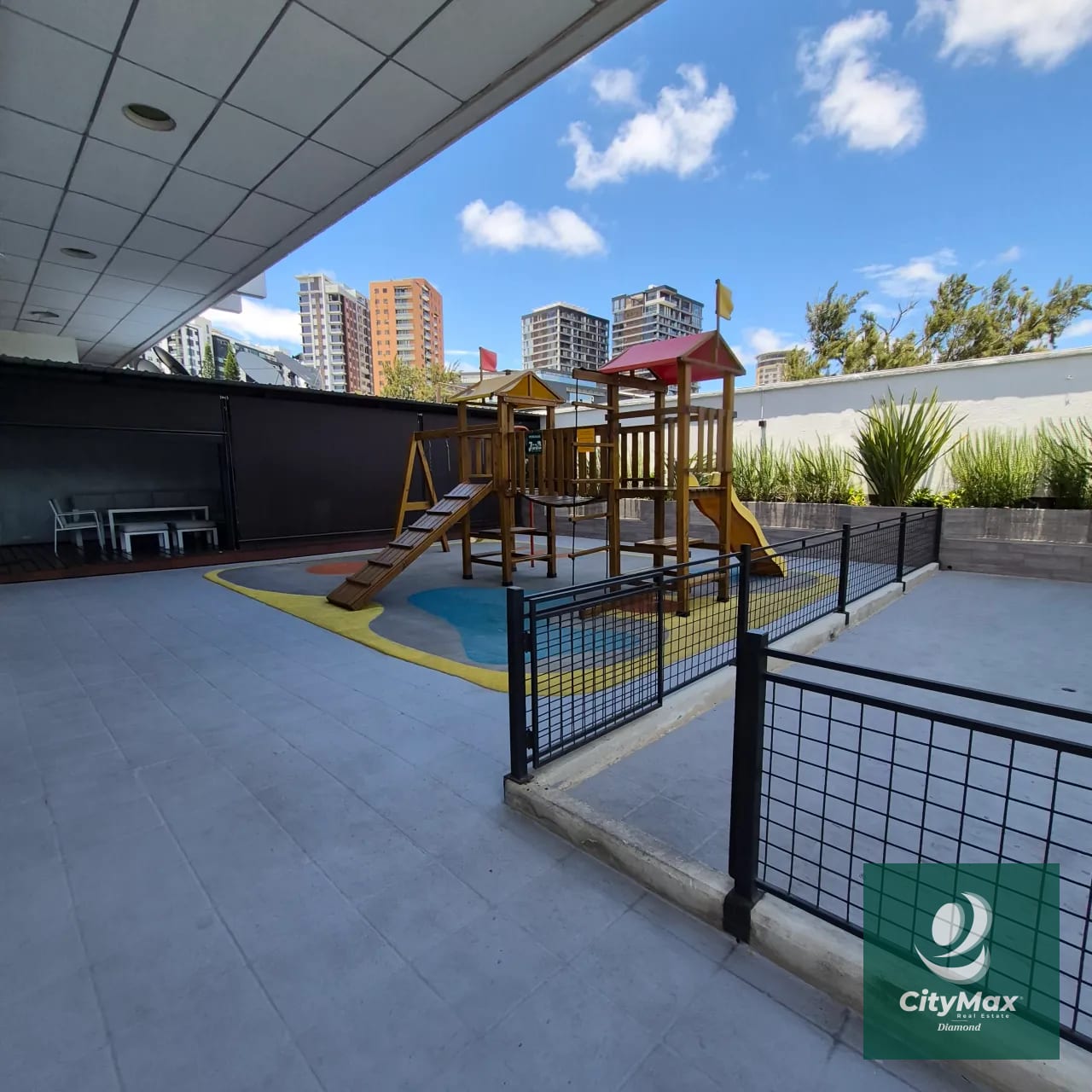 Venta apartamento en zona 15 Edificio de uso mixto — Apartamento en Venta en Super Centro Vista Hermosa, Zona 15, Guatemala, Ciudad — foto 12 de 17