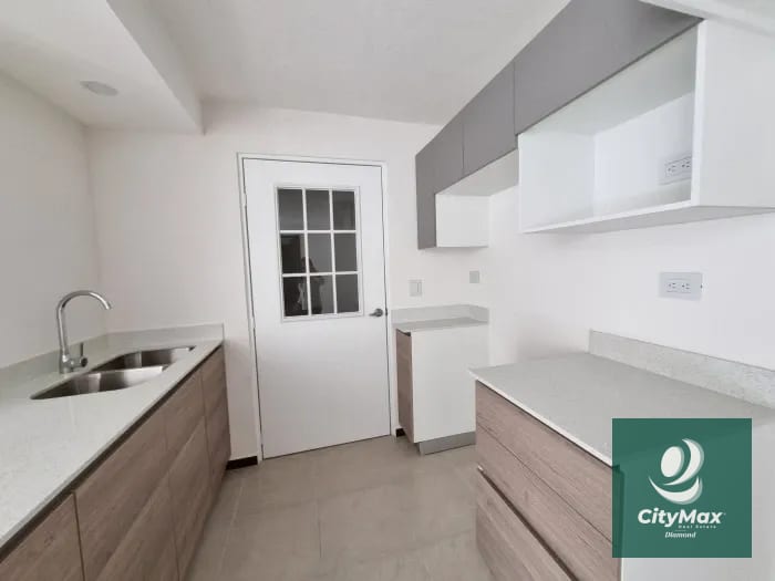 VENTA apartamento 79 m2 Parque San Ángel zona 2 — Apartamento en Venta en Parque San Ángel, Zona 2, Guatemala, Ciudad — foto 14 de 17