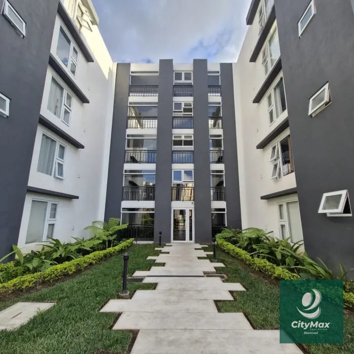 Apartamento en venta en zona 16 Senderos — Apartamento en Venta en Senderos, Zona 16, Guatemala, Ciudad — foto 2 de 15
