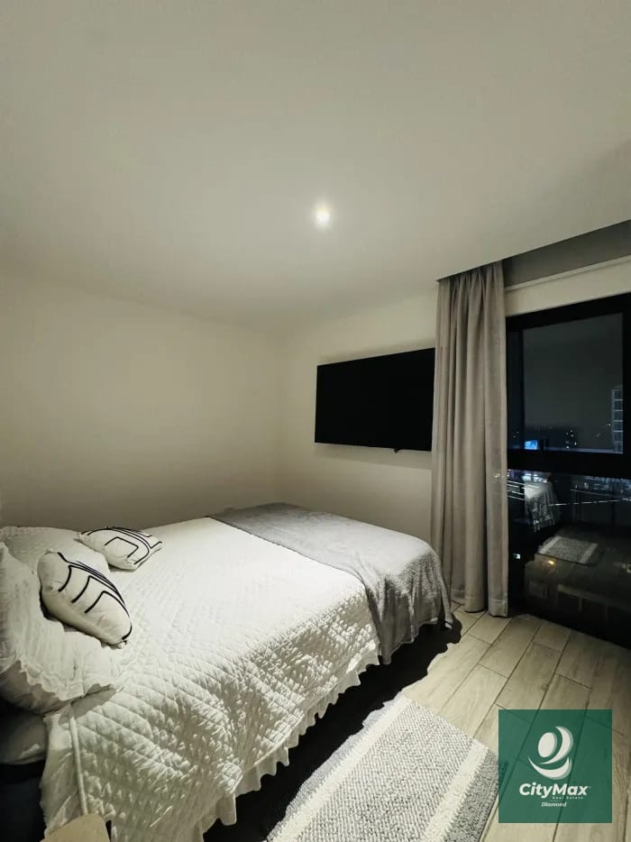 Apartamento Amueblado en renta Zona 10 — Apartamento en Alquiler en Zona 10, Guatemala, Ciudad — foto 17 de 17